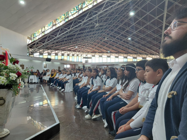 Niños y niñas SSCC vivieron su Primera Comunión