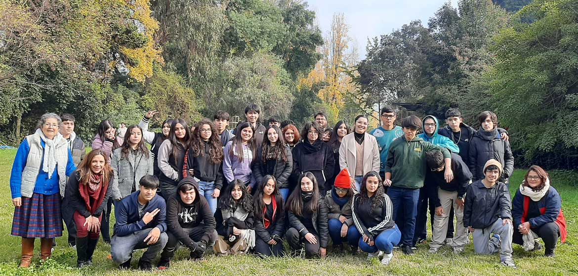 Jóvenes 2 medio B en su jornada