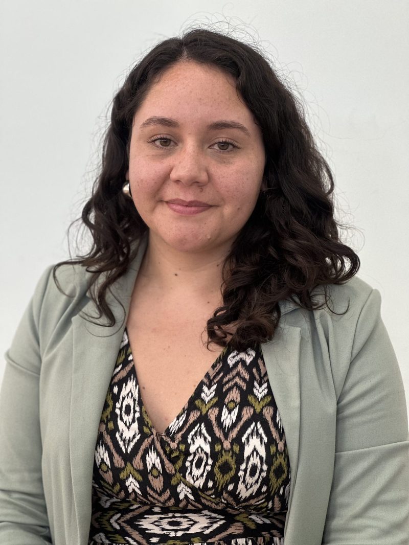 Erna Molina Bustamante